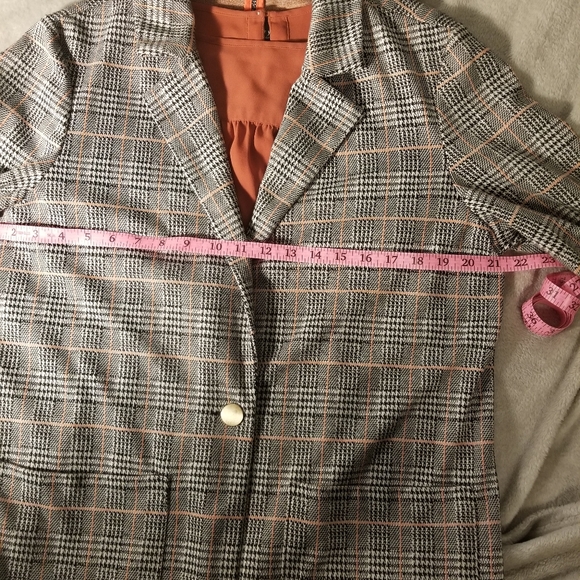 Houndstooth Light Blazer - Picture 7 of 10